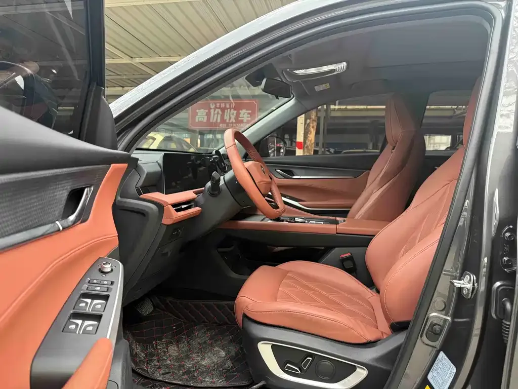 Changan CS75PLUS 2024 из CN, фото 2