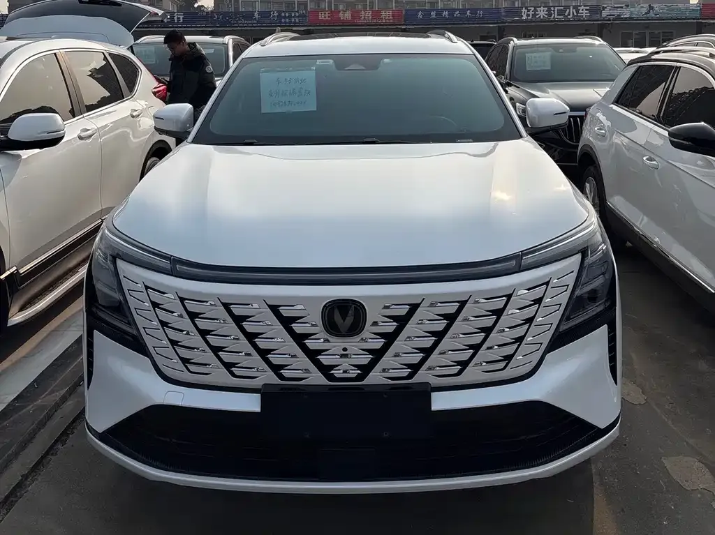 Changan CS75PLUS 2025 из CN, фото 2