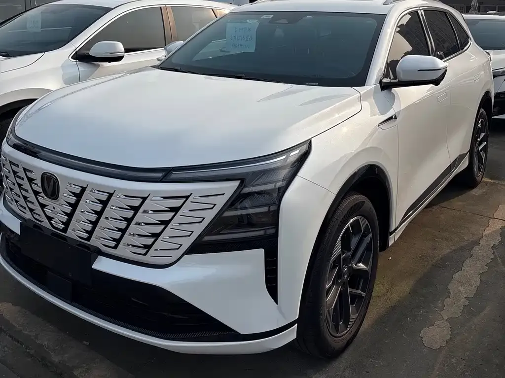 Changan CS75PLUS 2025 из CN, фото 3