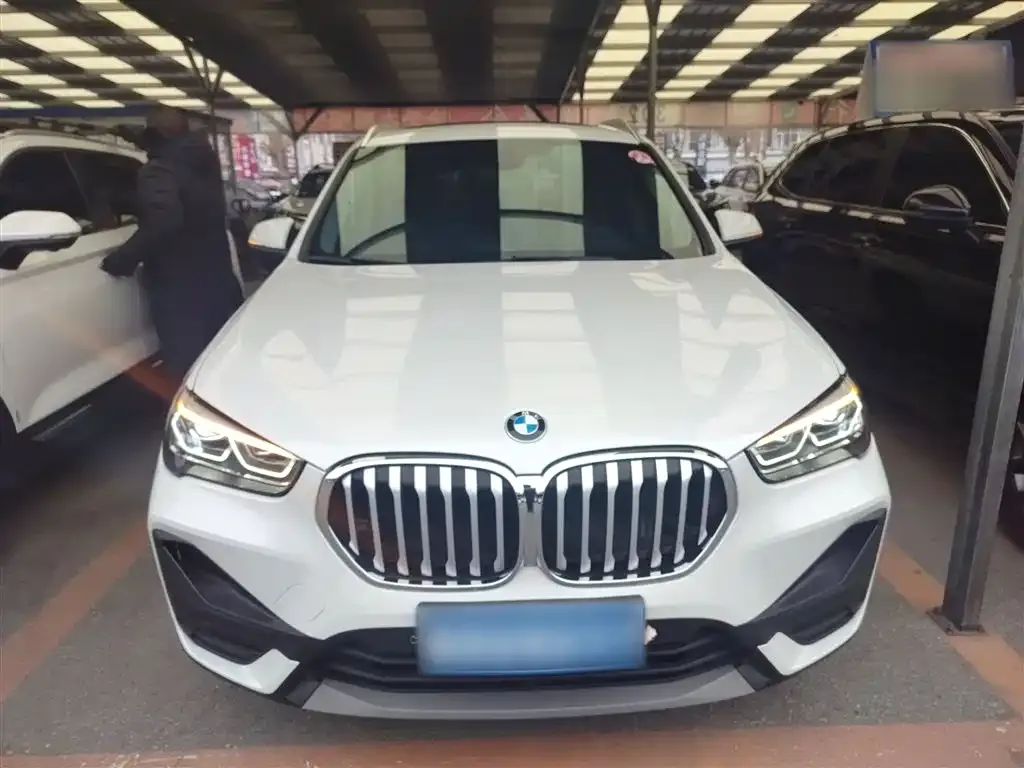 BMW X1 2023 из CN, фото 3