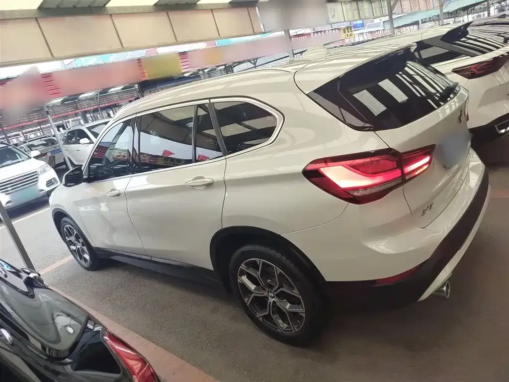 BMW X1 2023 из CN, фото 5