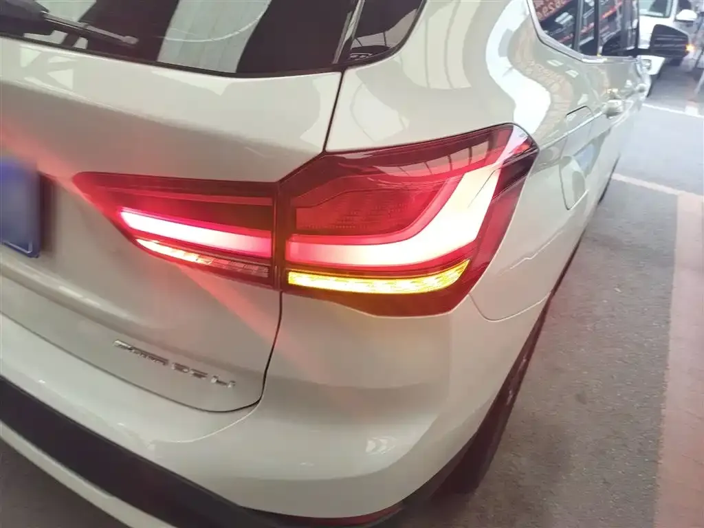 BMW X1 2023 из CN, фото 8