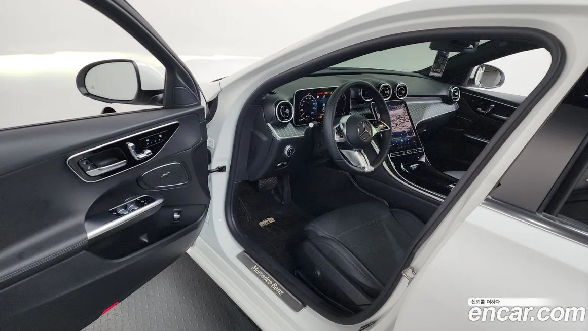 Mercedes-Benz C-Class 2024 из KR, фото 4