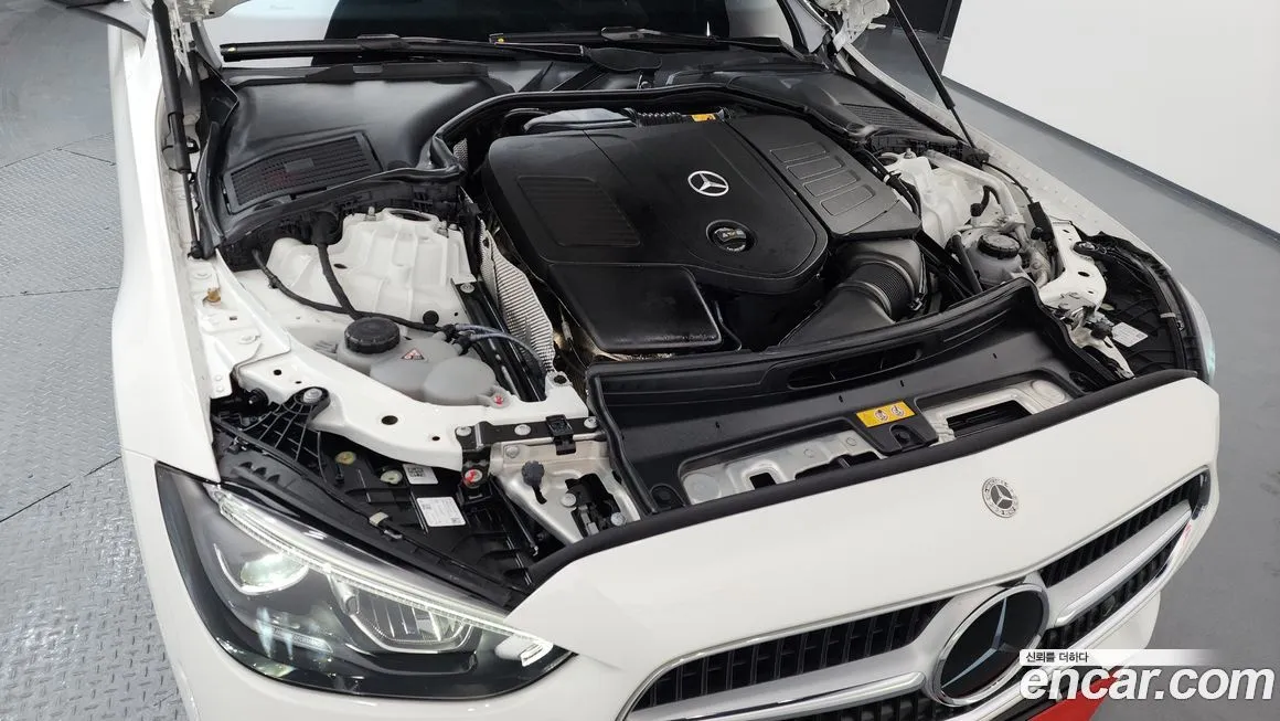 Mercedes-Benz C-Class 2024 из KR, фото 9