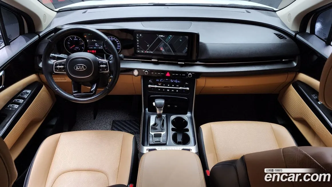 Kia Carnival — фото 10
