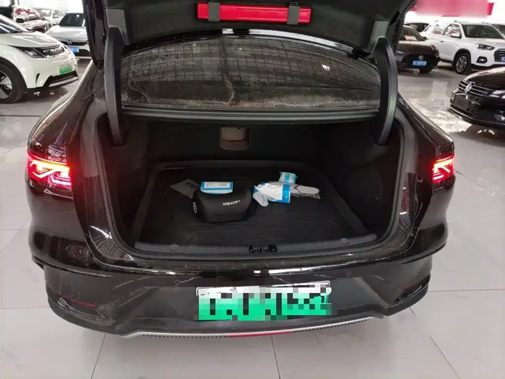 BYD Han 2024 из CN, фото 4