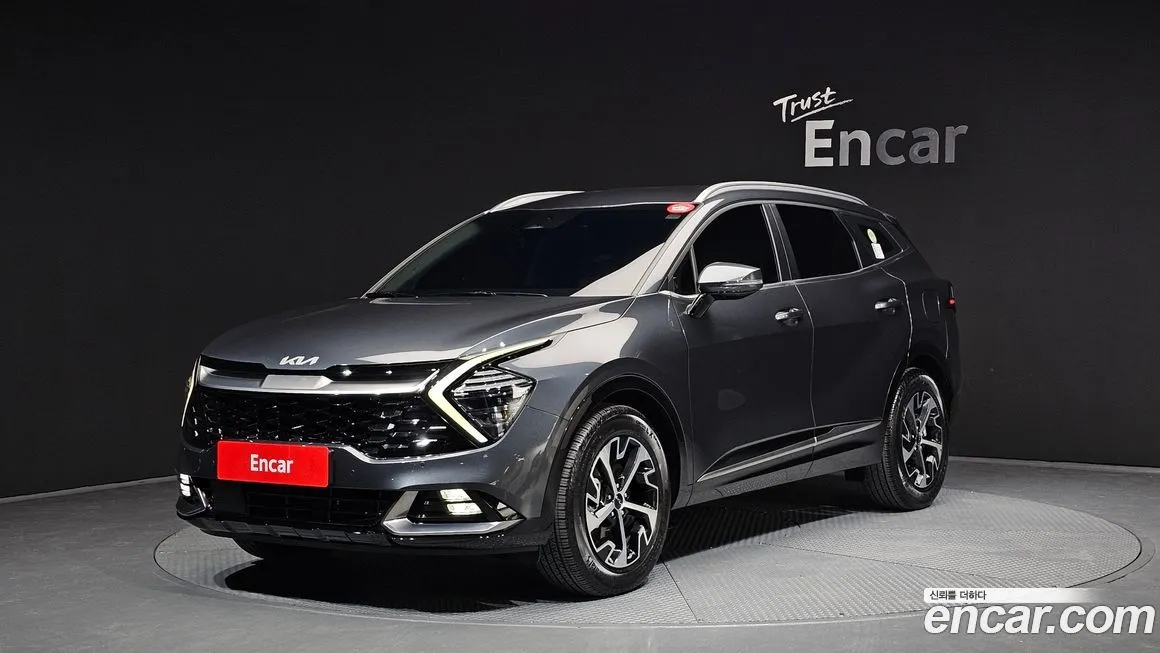 Kia Sportage — фото 1