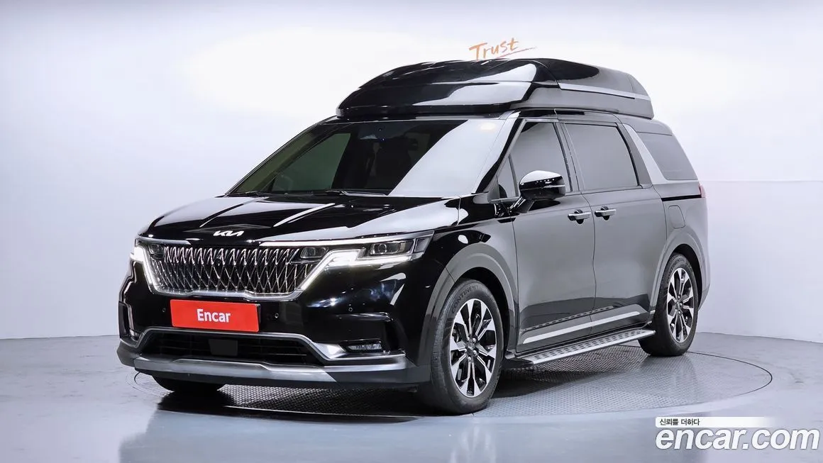 Kia Carnival — фото 1