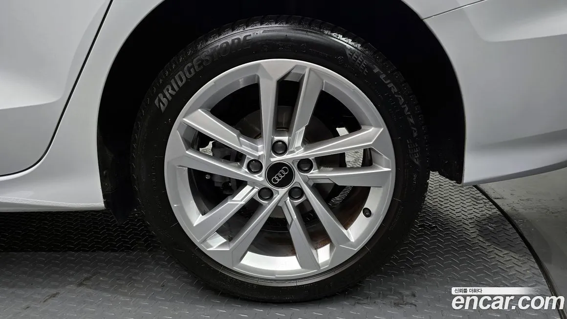 Audi A3 2022 из KR, фото 9
