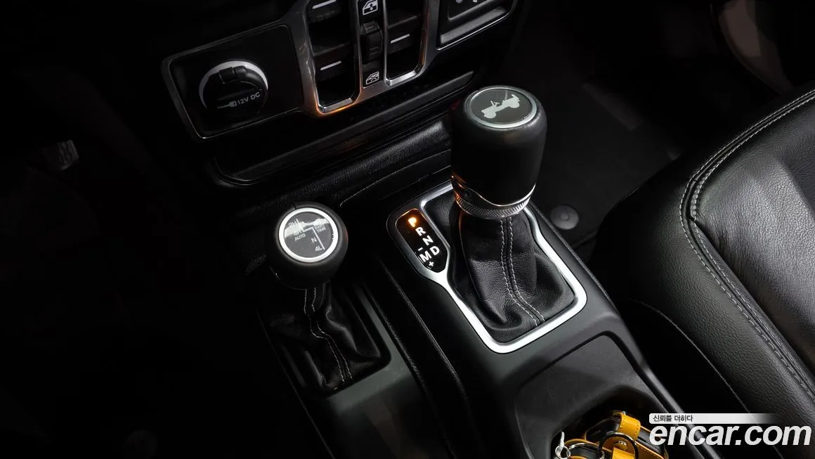Jeep Wrangler 2023 из KR, фото 9