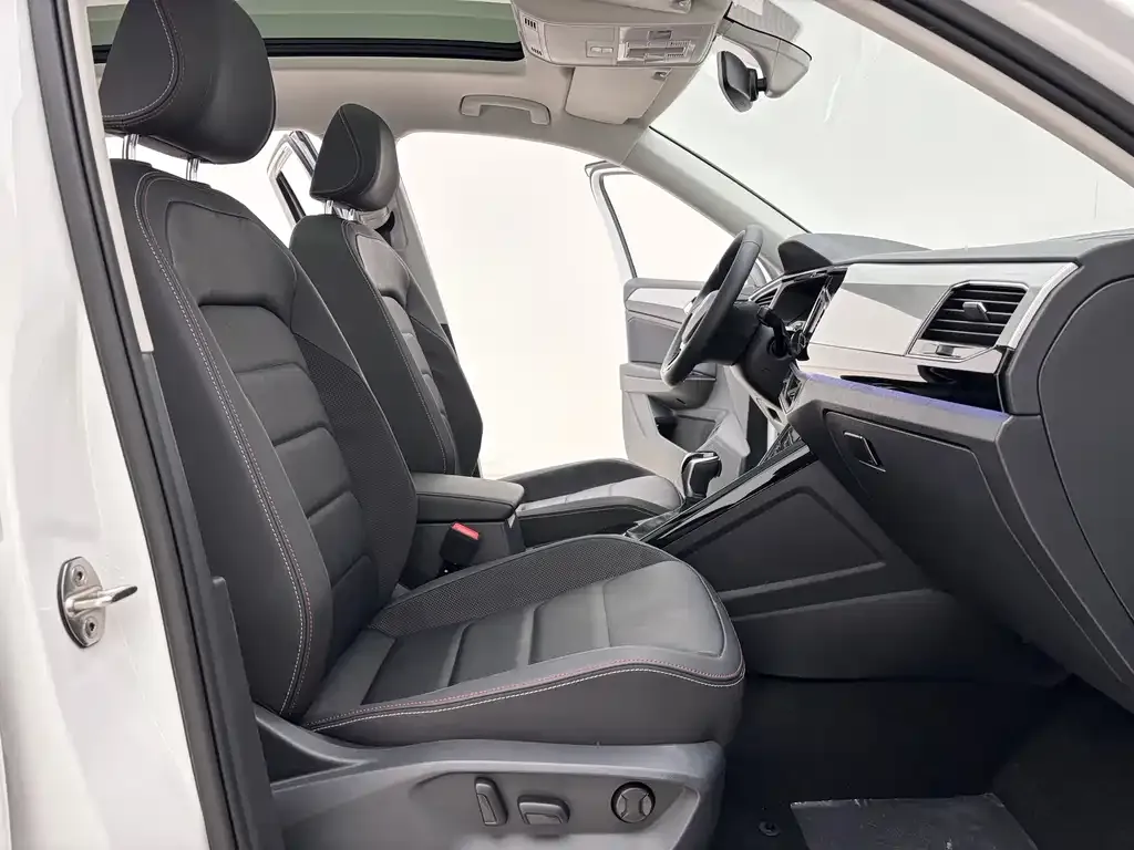 Volkswagen Tayron 2022 из CN, фото 8