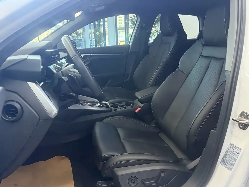 Audi A3 2021 из CN, фото 7