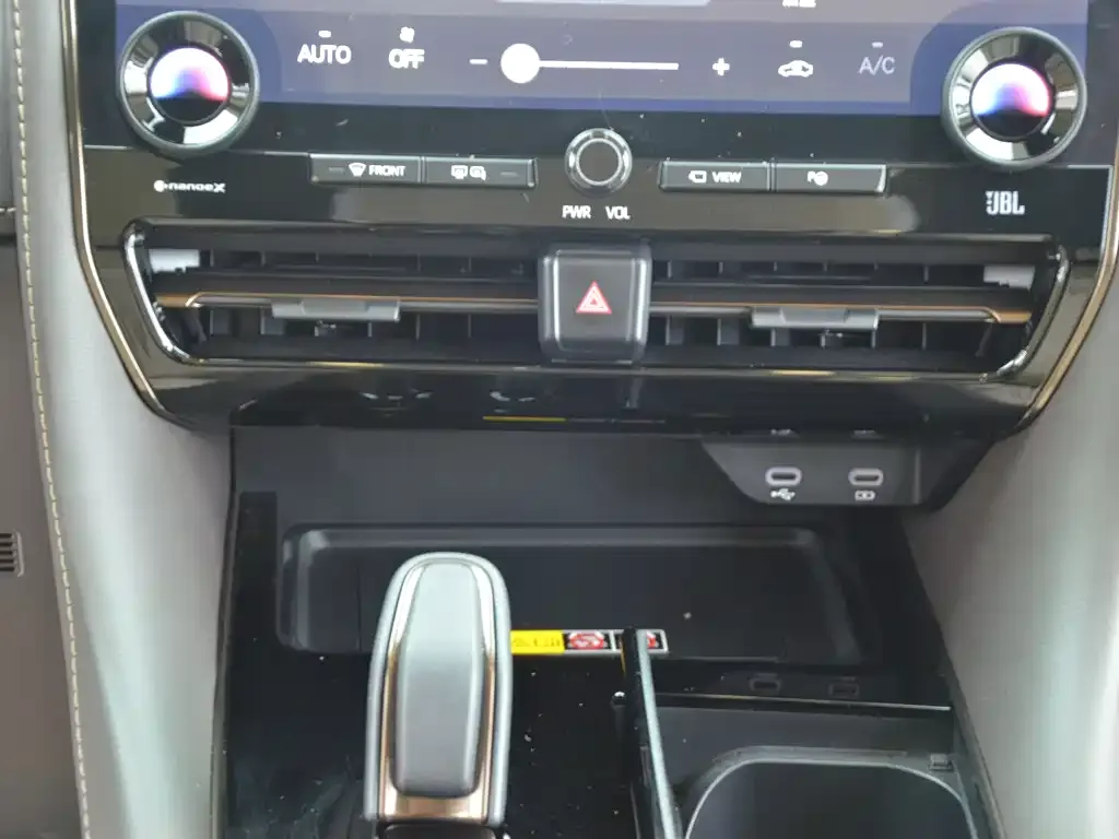Toyota Alphard 2024 из CN, фото 3