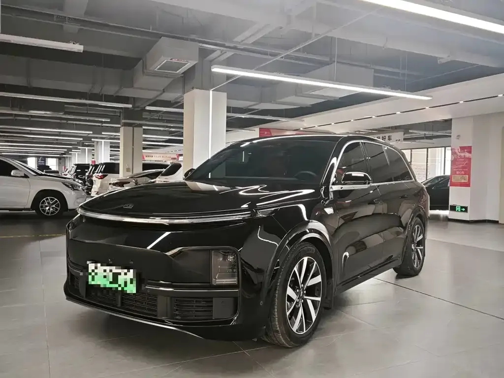 Li Auto L8 2023 из CN, фото 1