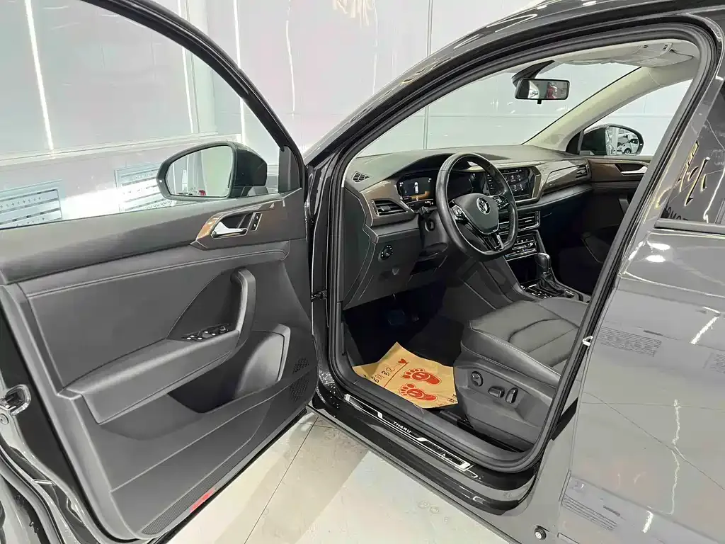 Volkswagen Tharu 2023 из CN, фото 9