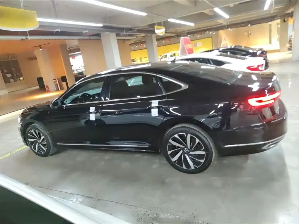 Volkswagen Passat 2022 из CN, фото 3