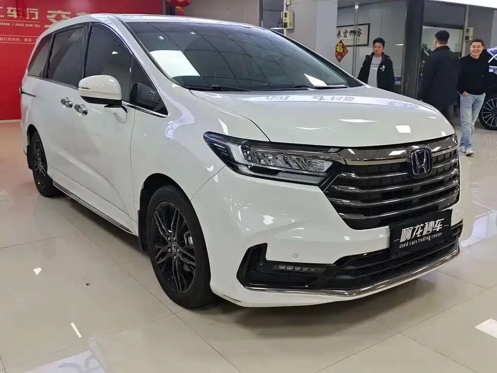 Honda Odyssey 2023 из CN, фото 5