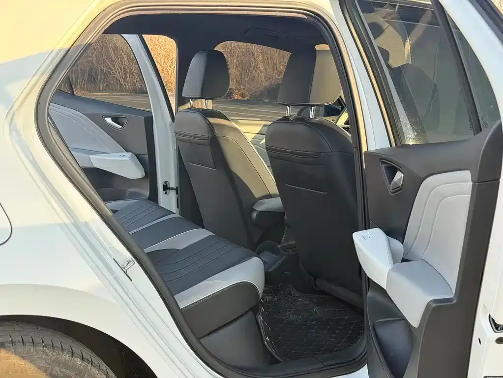 Volkswagen ID.3 2025 из CN, фото 6