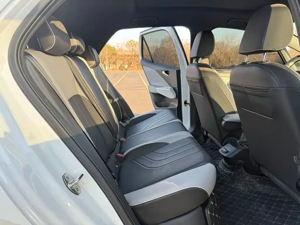 Volkswagen ID.3 2025 из CN, фото 4