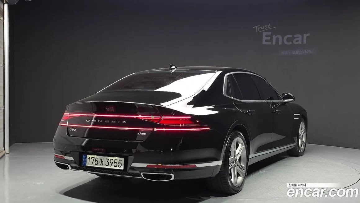 Genesis G90 2023 из KR, фото 2