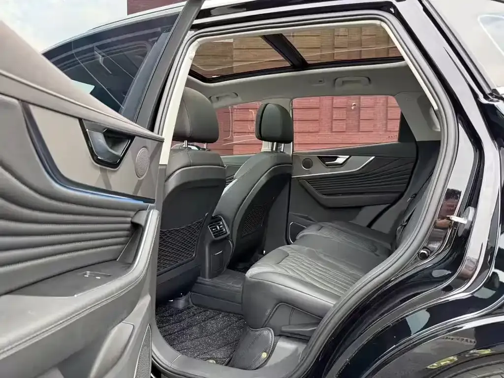 Hongqi HS5 2023 из CN, фото 7