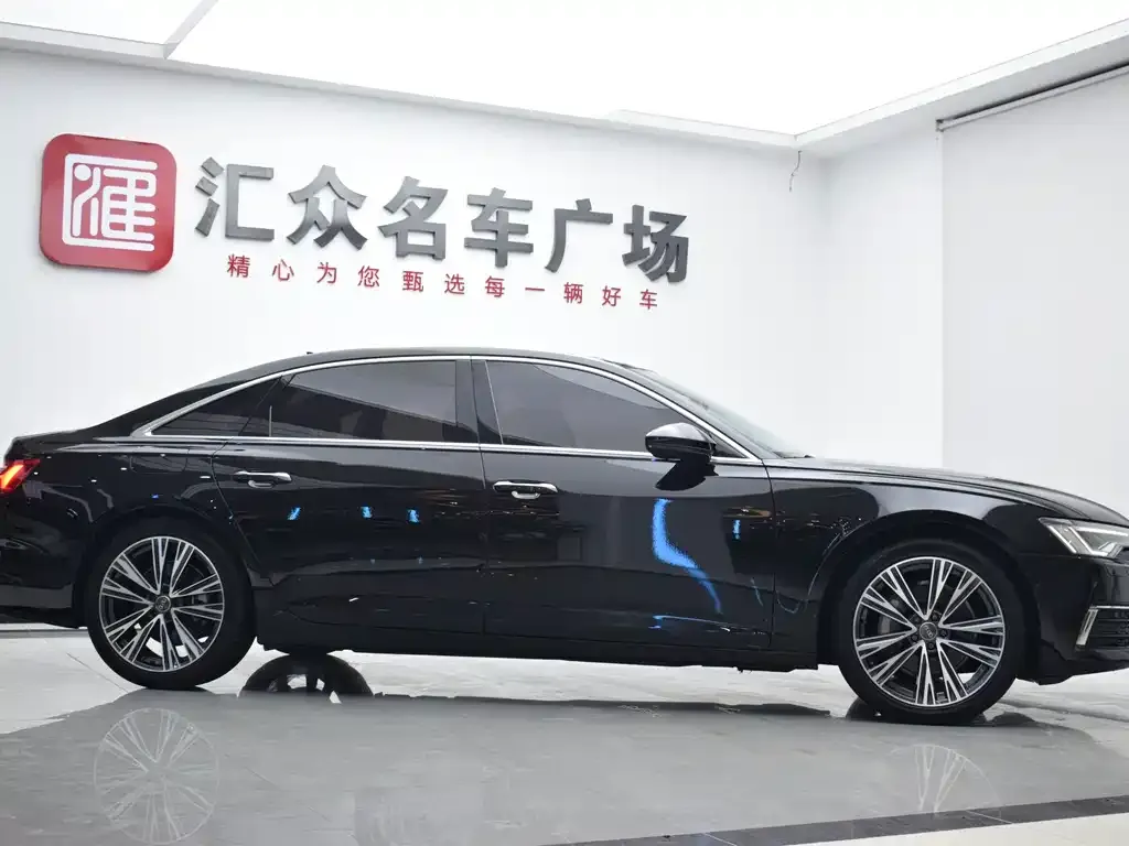 Audi A6L 2022 из CN, фото 5