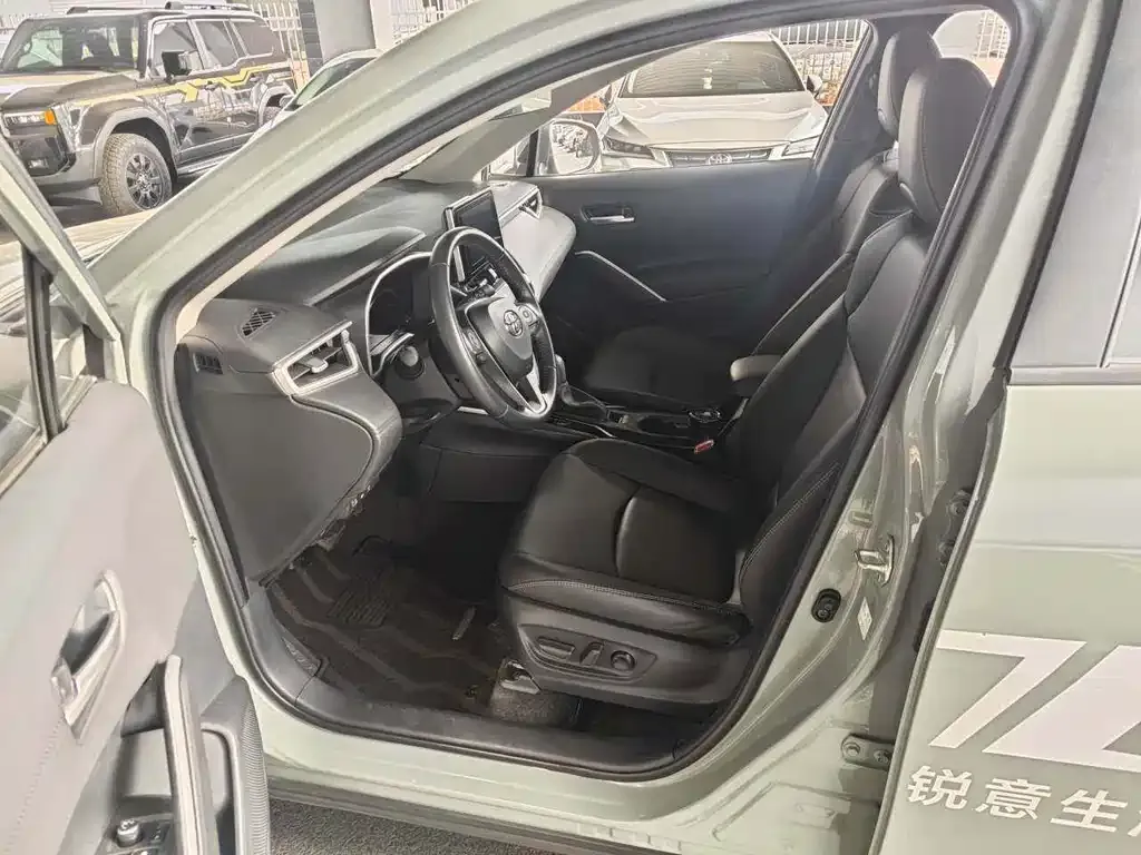 [object Object] Corolla Cross 2022 из CN, фото 4