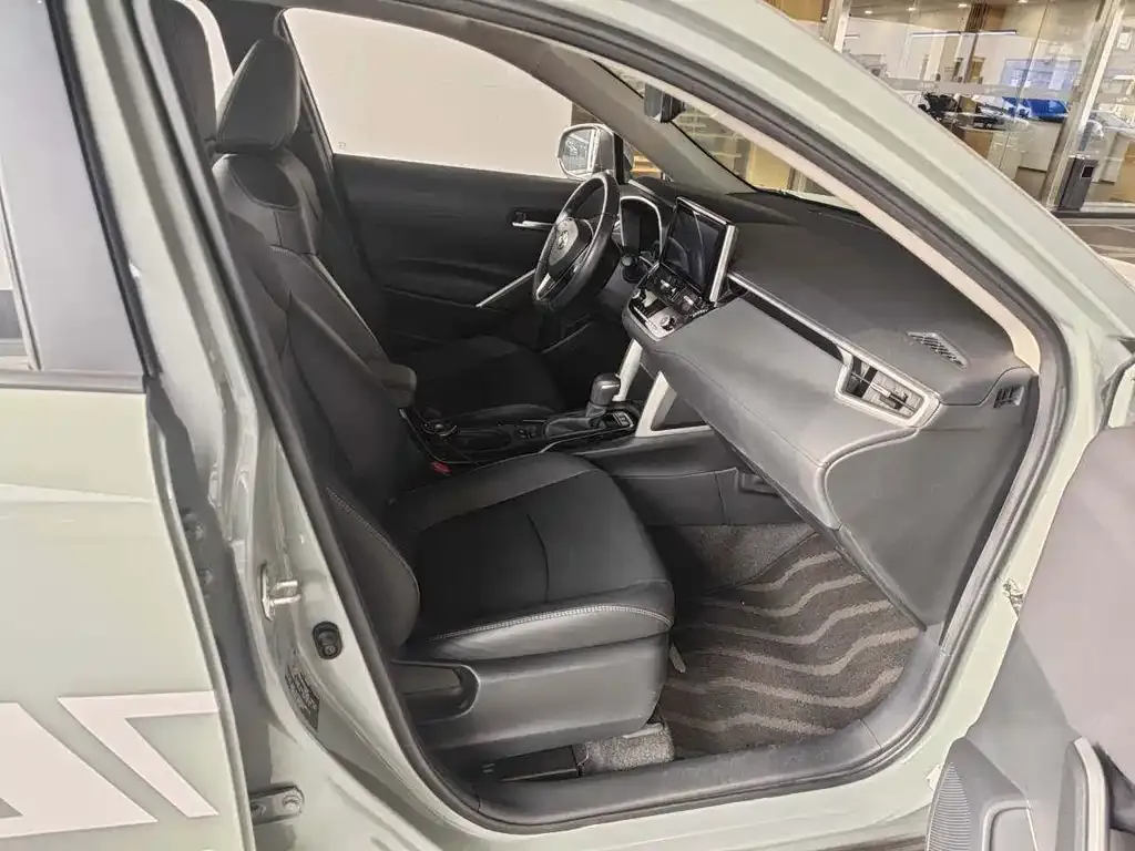 [object Object] Corolla Cross 2022 из CN, фото 6