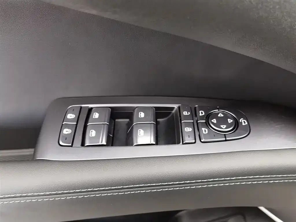 BYD Seal 07 EV 2025 из CN, фото 2
