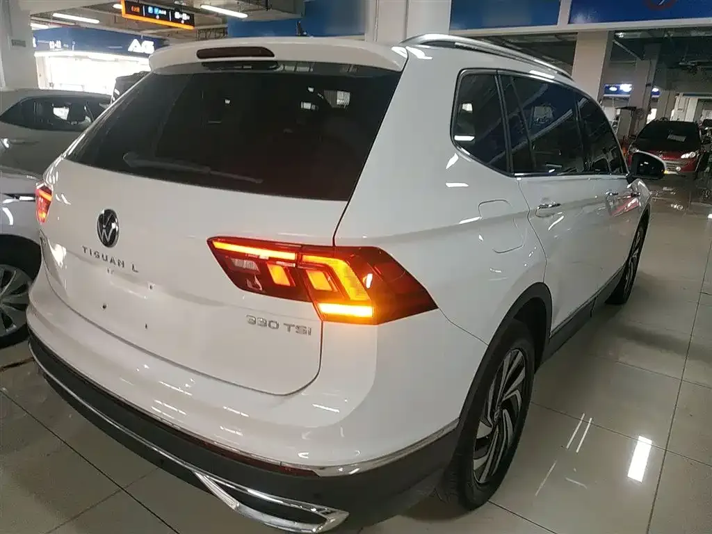 Volkswagen Tiguan L 2021 из CN, фото 5