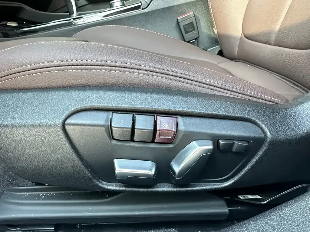 BMW 1 Series 2021 из CN, фото 7
