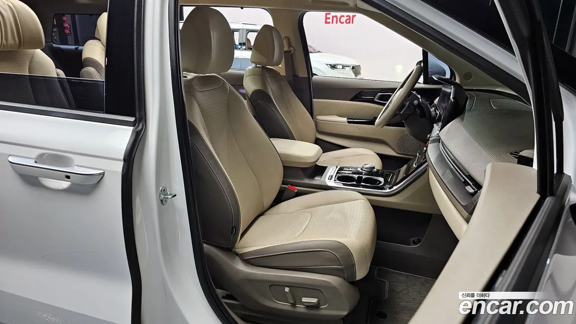 Kia Carnival 2023 из KR, фото 10