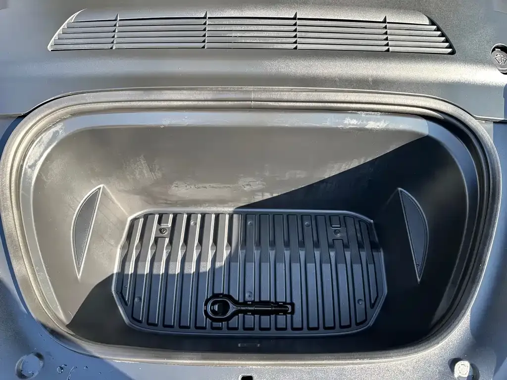 Tesla Model Y 2023 из CN, фото 4