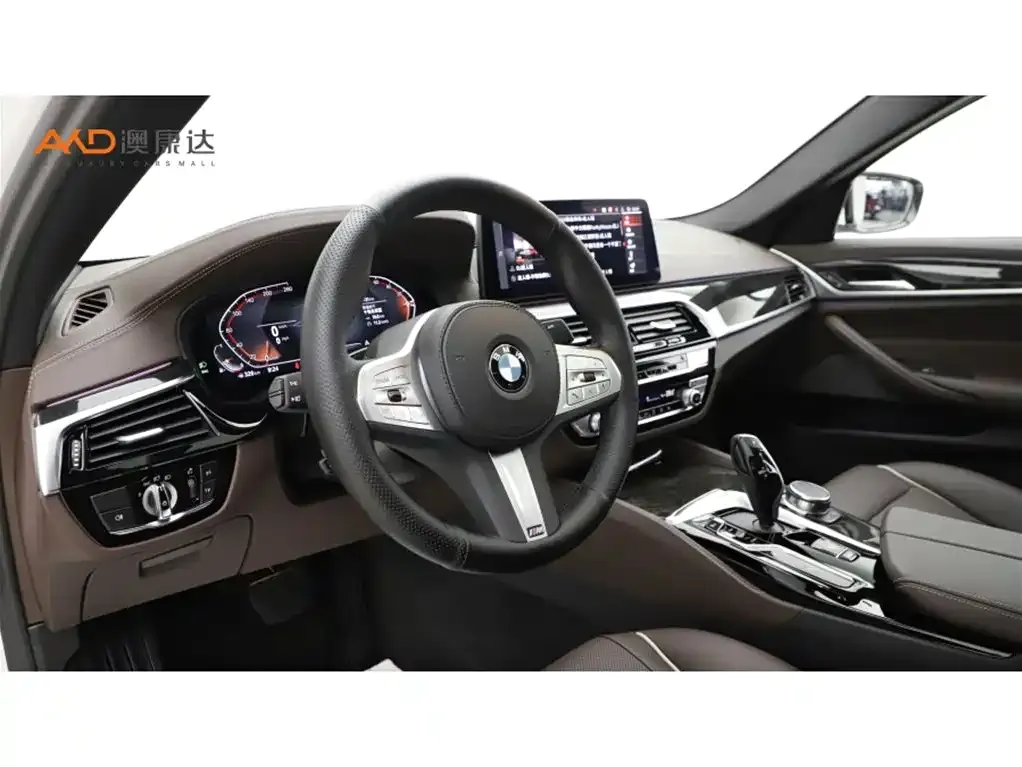 BMW 5 Series — фото 10