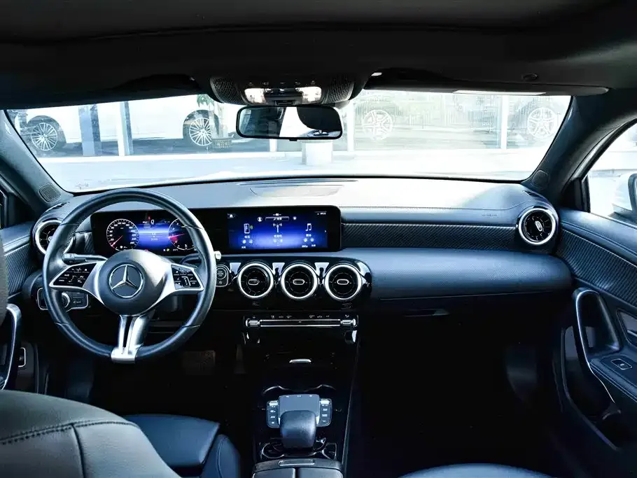 Mercedes-Benz A-Class 2024 из CN, фото 5