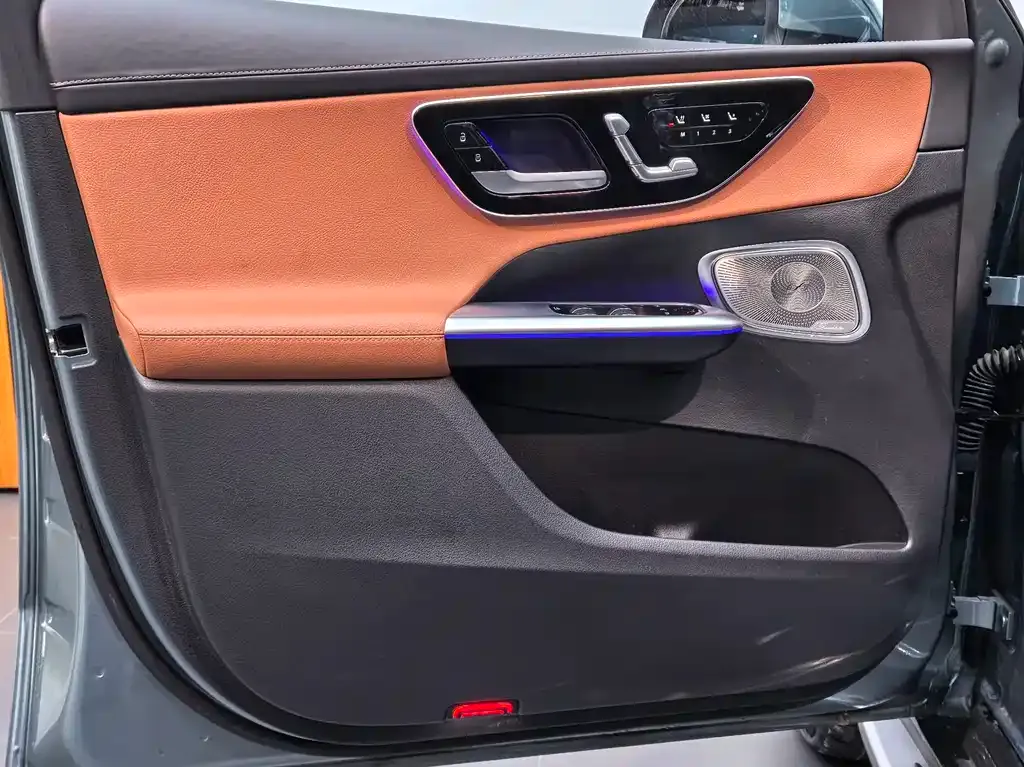Mercedes-Benz GLC 2024 из CN, фото 8