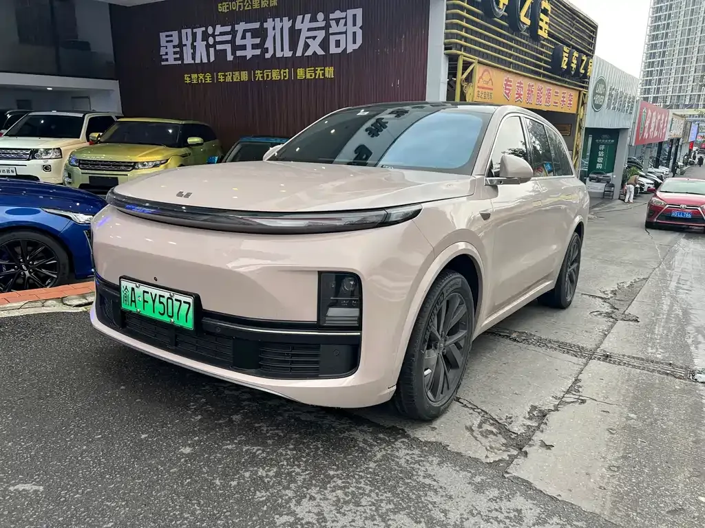 Li Auto L8 2024 из CN, фото 3