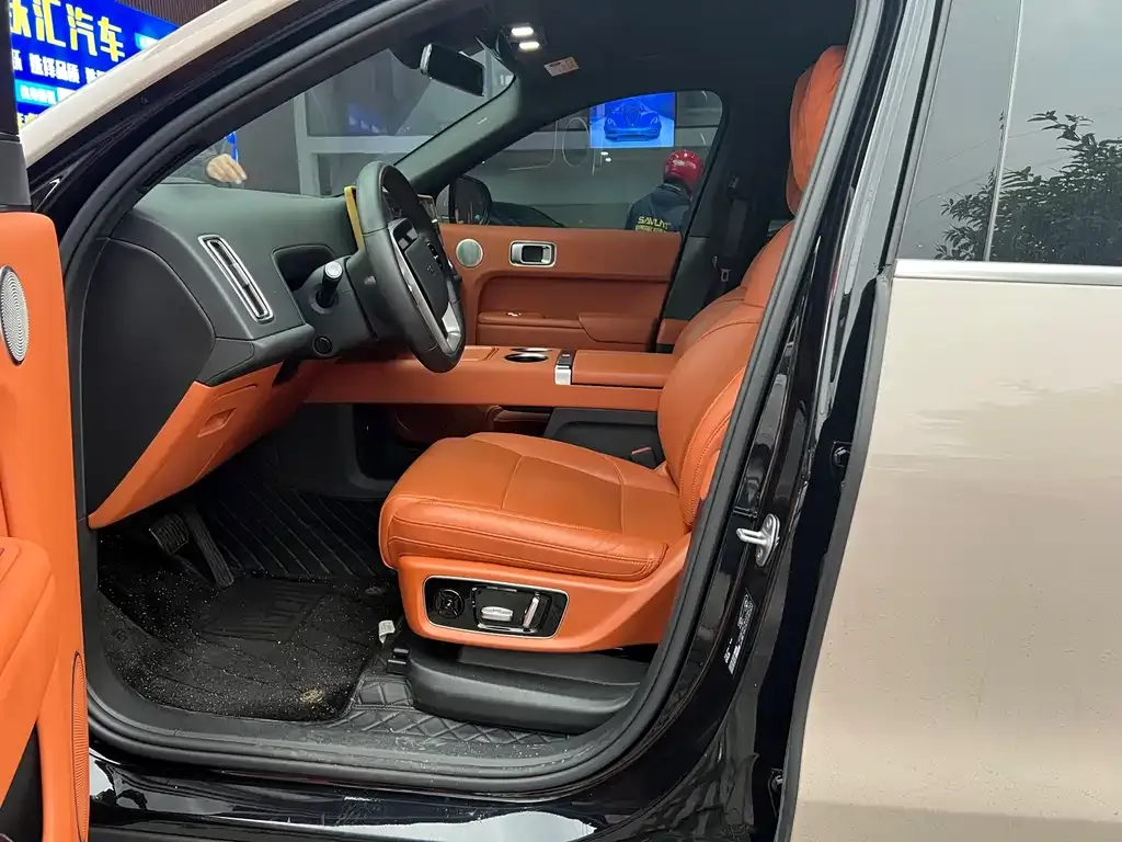 Li Auto L8 2024 из CN, фото 2