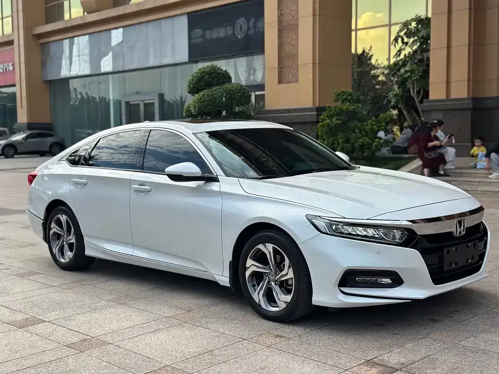 Honda Accord 2021 из CN, фото 2