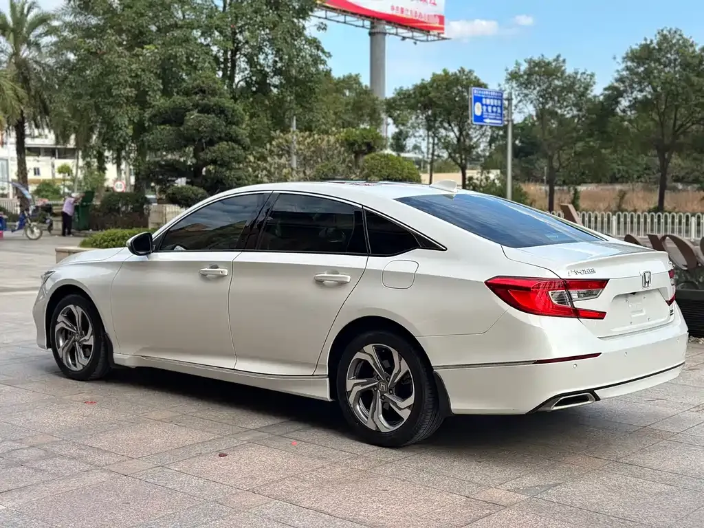 Honda Accord 2021 из CN, фото 5