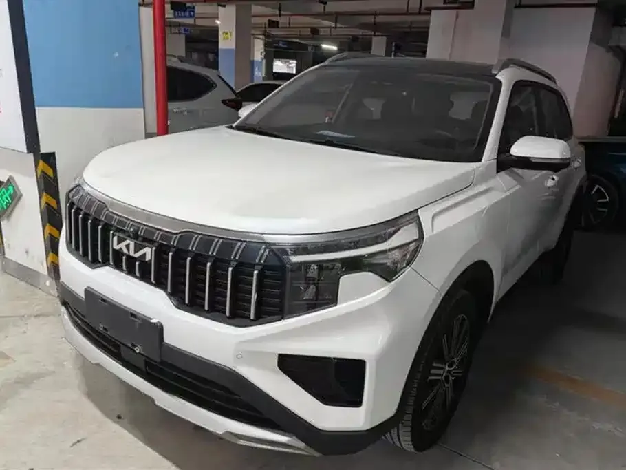 Kia Sportage 2023 из CN, фото 1