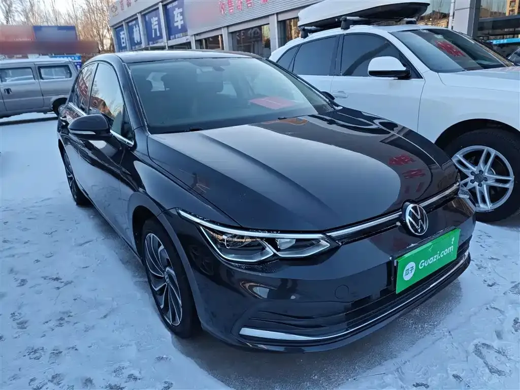 Volkswagen Golf 2021 из CN, фото 2