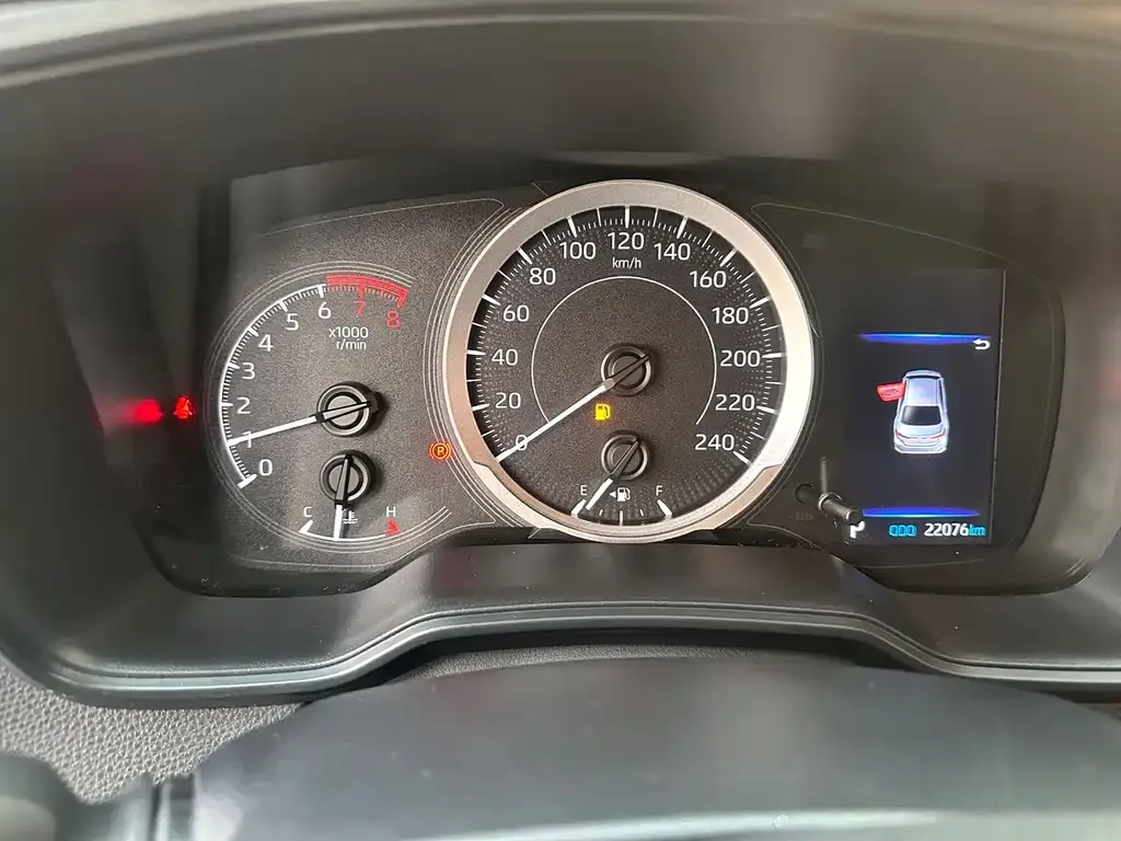 Toyota Corolla 2023 из CN, фото 8
