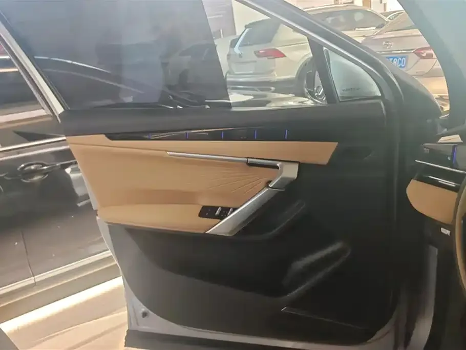 Geely Boyue L 2023 из CN, фото 2