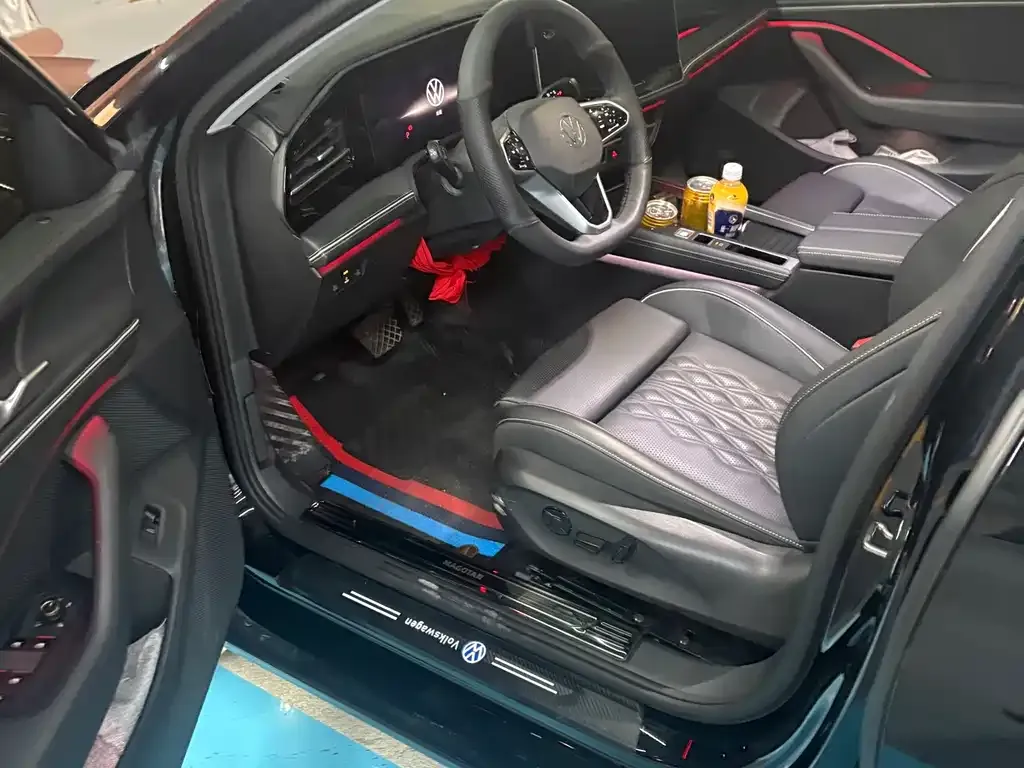 Volkswagen Magotan 2024 из CN, фото 4