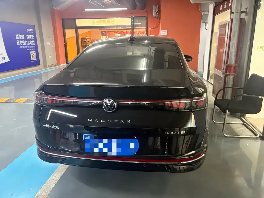 Volkswagen Magotan 2024 из CN, фото 8