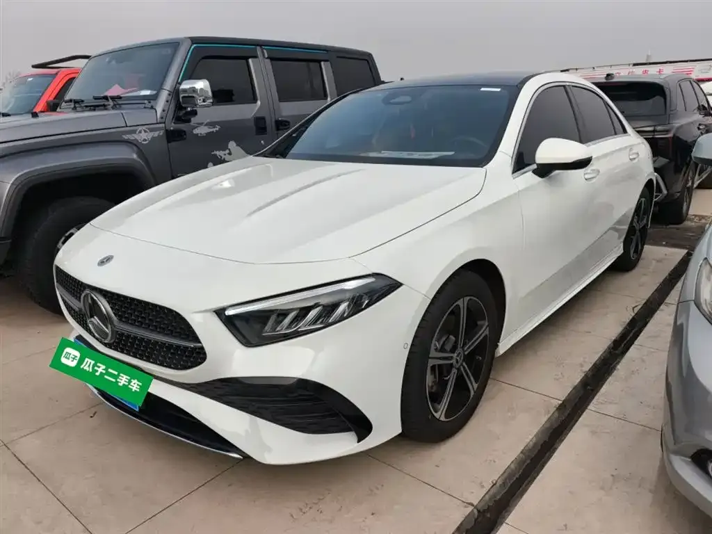 Mercedes-Benz A-Class 2024 из CN, фото 1