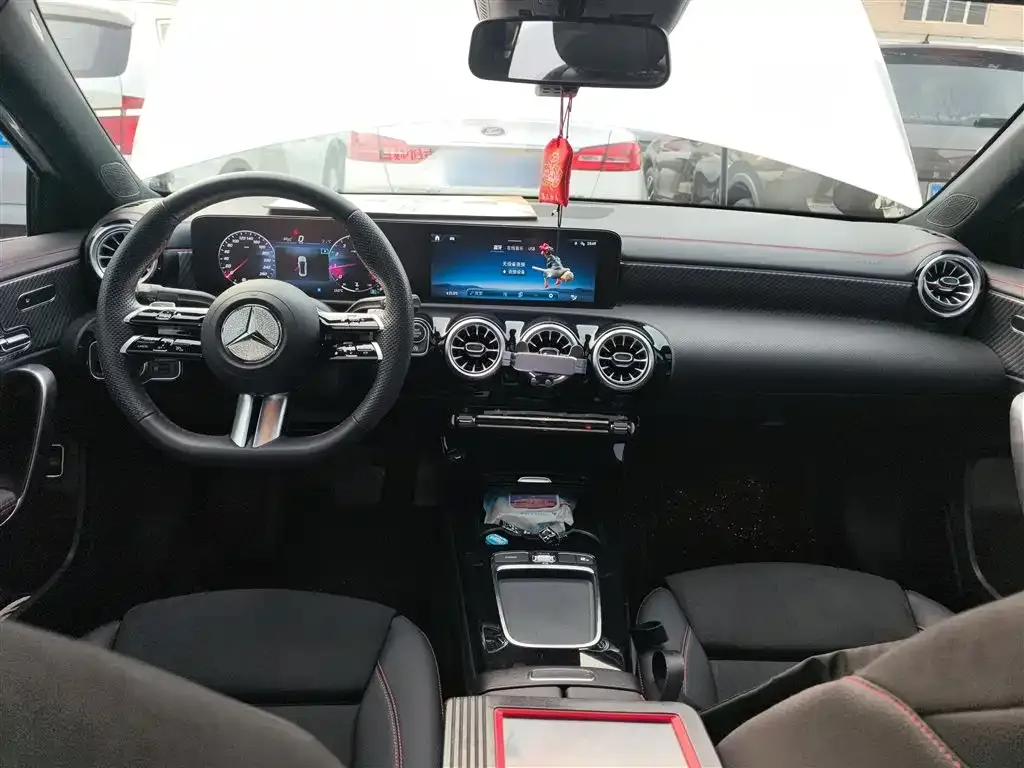 Mercedes-Benz A-Class 2024 из CN, фото 10