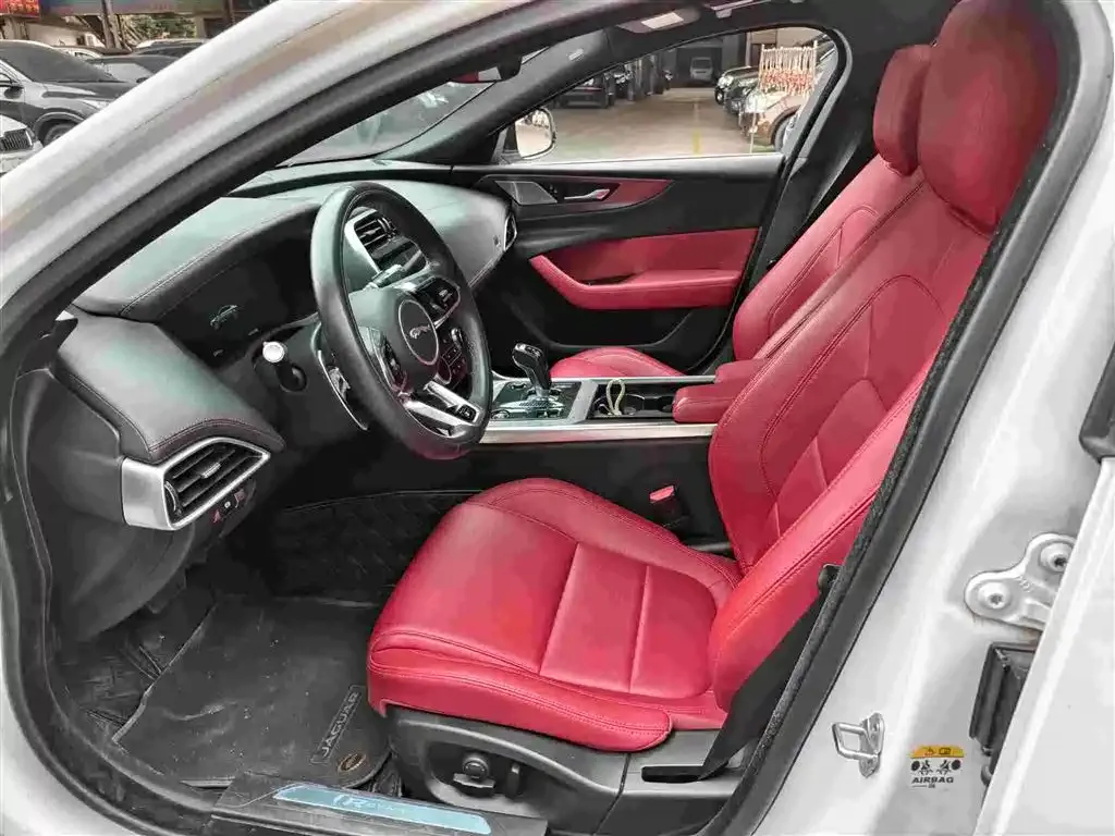 Jaguar XEL 2022 из CN, фото 7