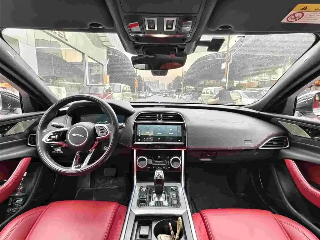 Jaguar XEL 2022 из CN, фото 8